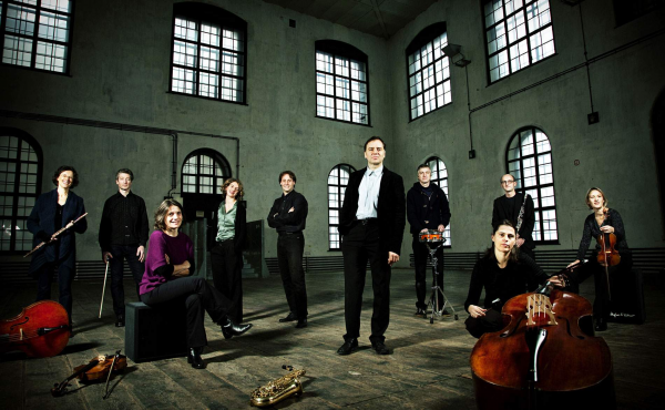 atlatszohang2017_ensemblephace_600x370 atlatszohang2017_ensemblephace_600x370