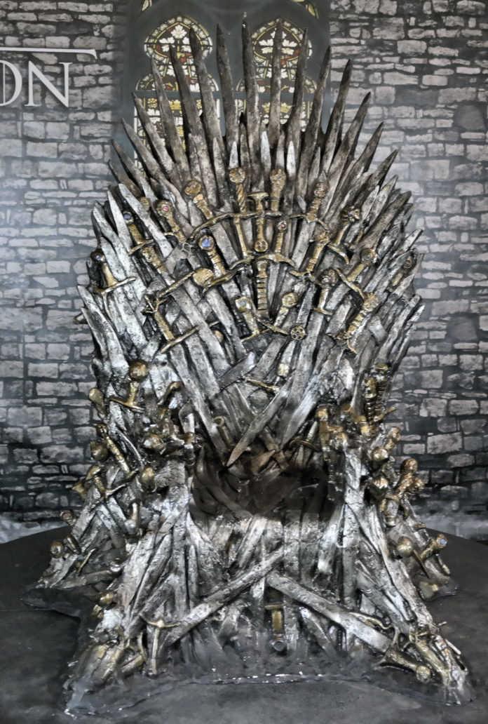 poznanpyrkon2015gameofthronesthethrone Game_of_Thrones