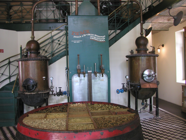 zwack1600x450 zwack1600x450